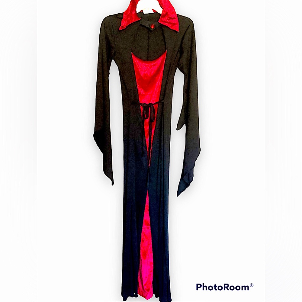 Goth vampire look in pre owned condition.